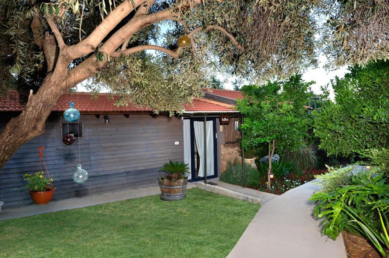 Talia Cabin Guest & Spa Rosch Pina Exterior foto
